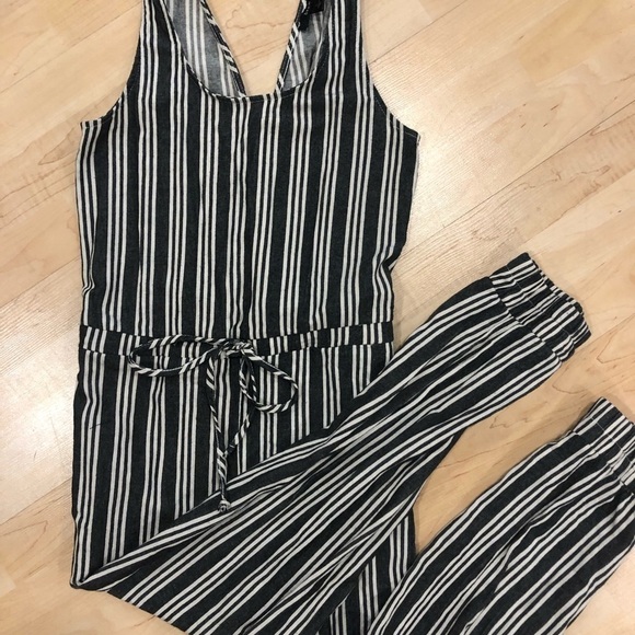 Drew Striped Jogger Jumpsuit Sleeveless Charcoal Grey Small - Picture 2 of 8